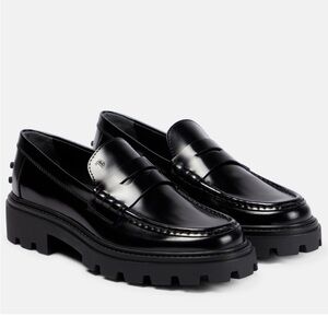 NIB Tod’s Gomna Pesante glossed leather loafers moccasins
